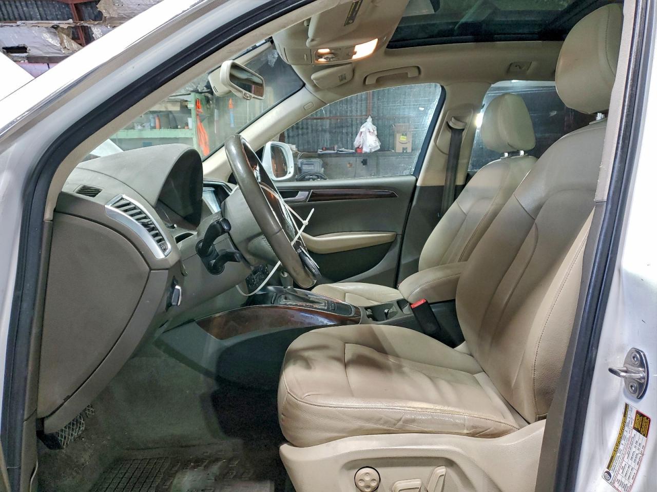 2012 AUDI Q5 PREMIUM PLUS photo 7