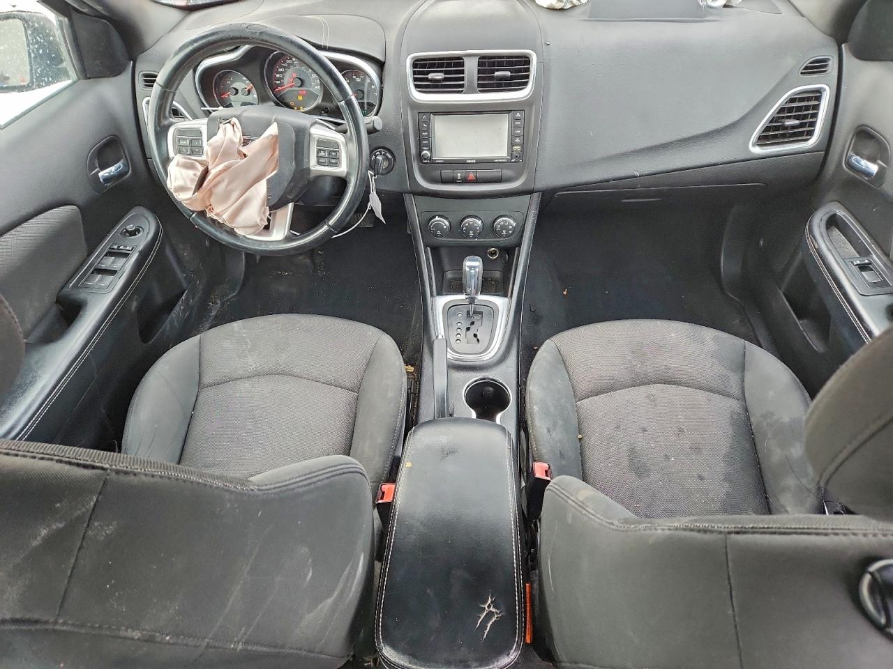 2012 DODGE AVENGER SXT photo 8