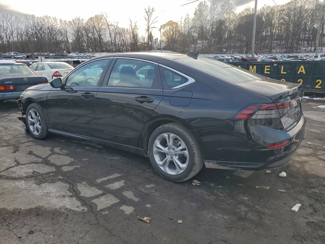 2025 HONDA ACCORD LX photo 2