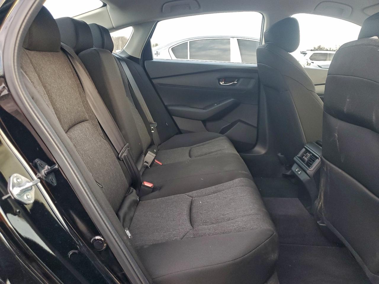 2025 HONDA ACCORD LX photo 10