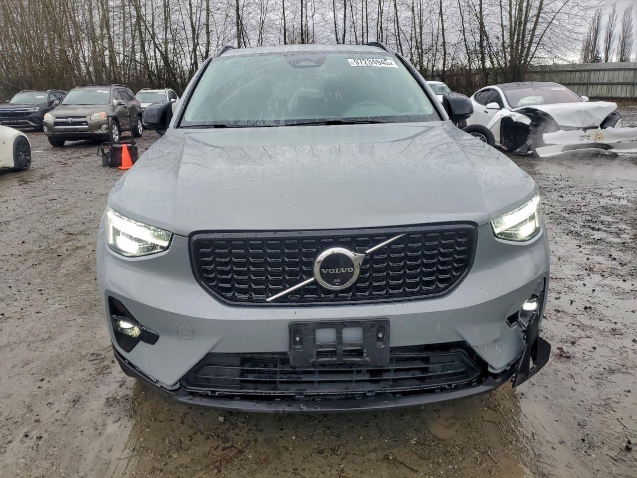 2024 VOLVO XC40 ULTIMATE photo 5