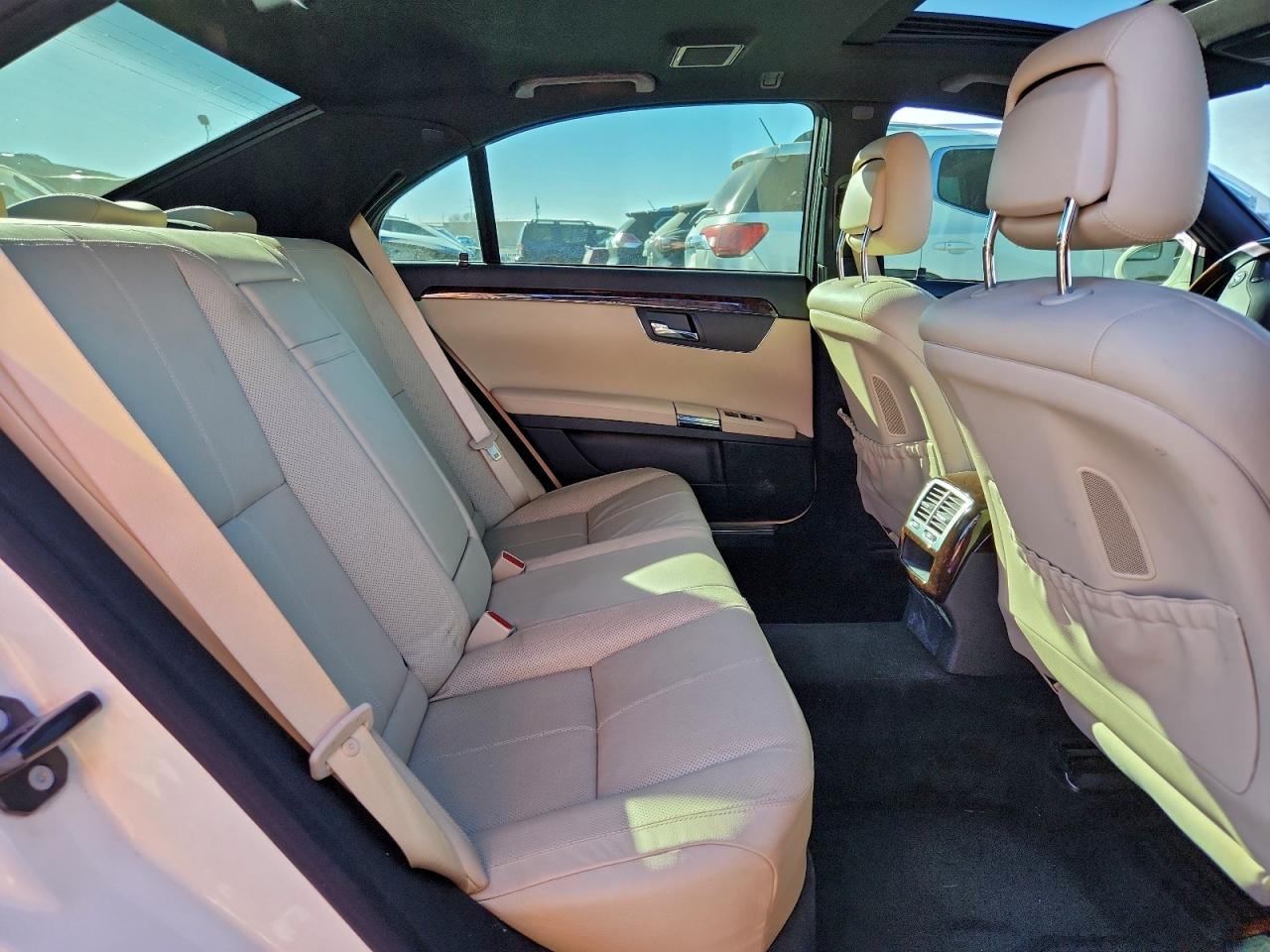 2009 MERCEDES-BENZ S 550 4MATIC photo 10