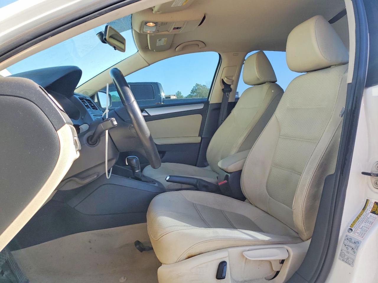 2014 VOLKSWAGEN JETTA SE photo 7