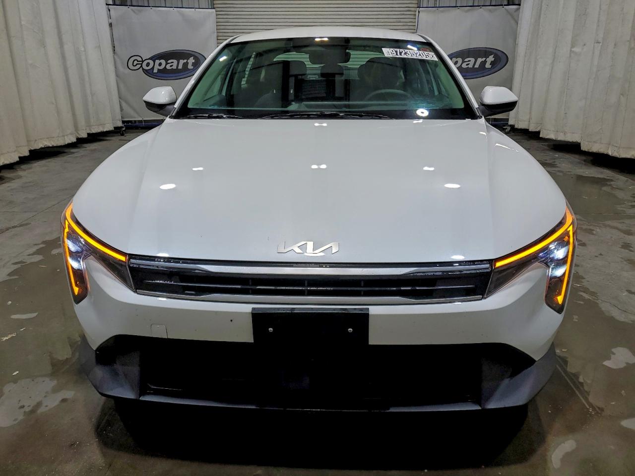 2025 KIA K4 LX photo 9