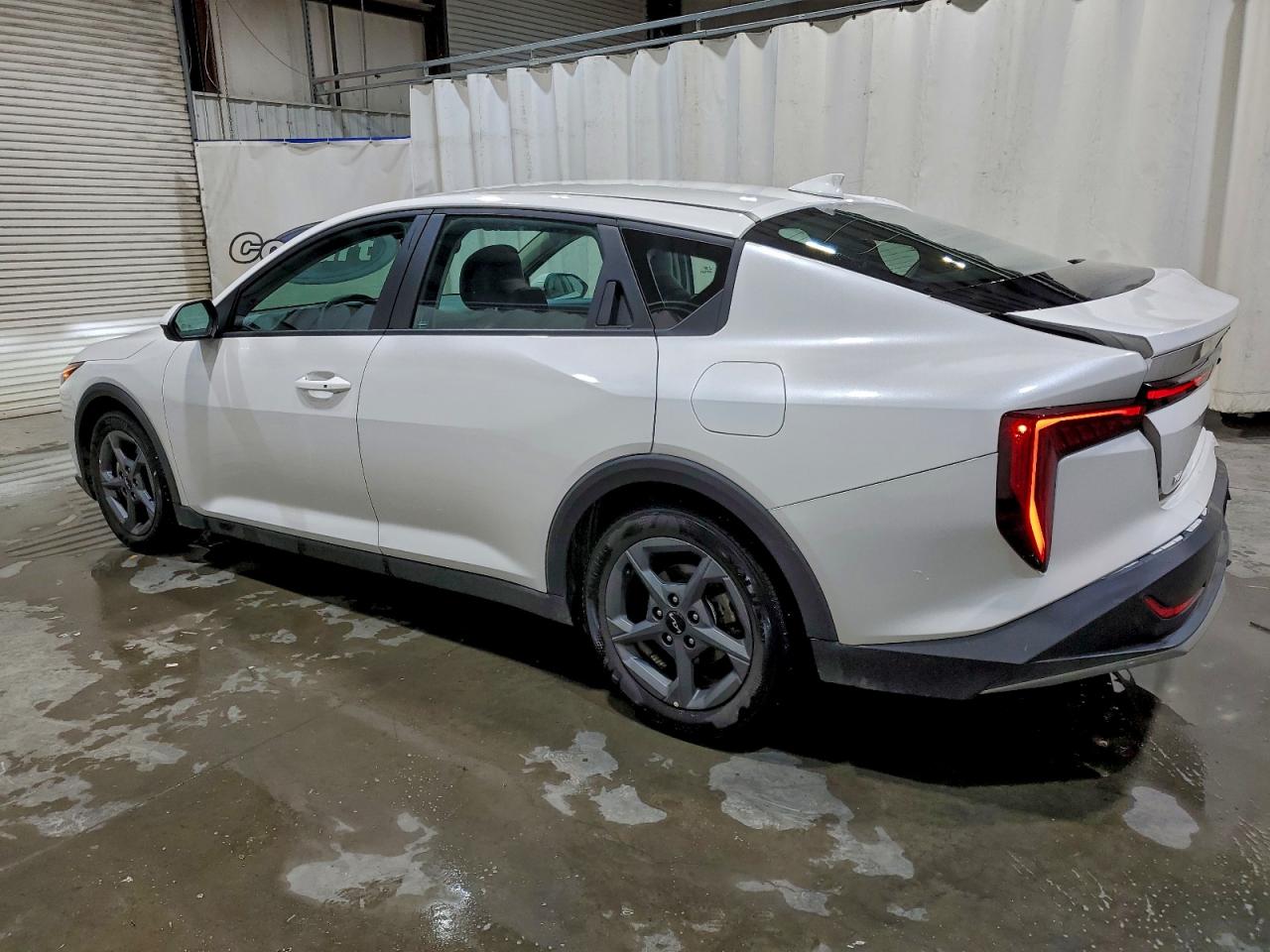 2025 KIA K4 LX photo 3