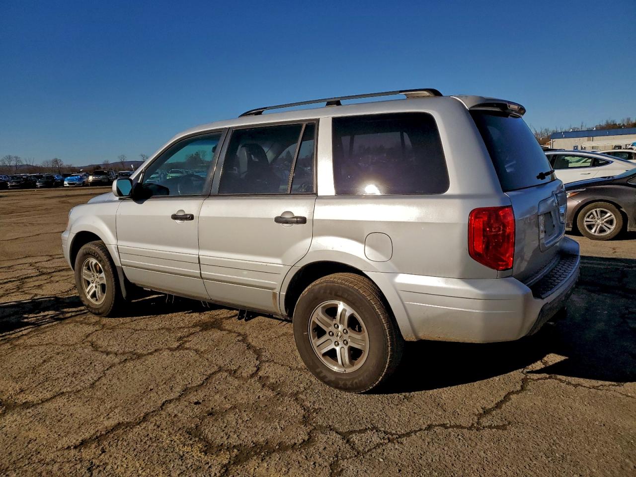 2003 HONDA PILOT photo 2