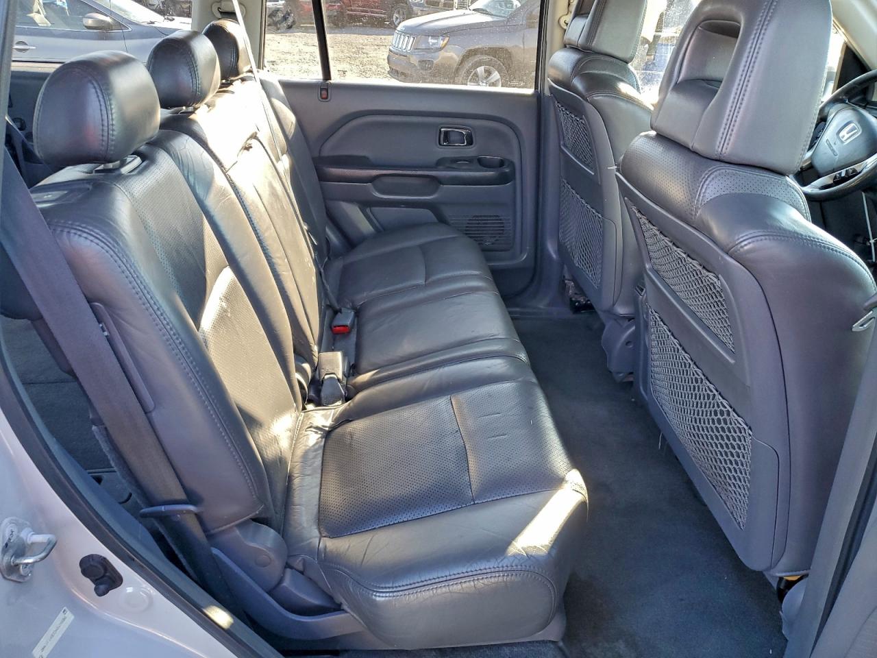 2003 HONDA PILOT photo 11