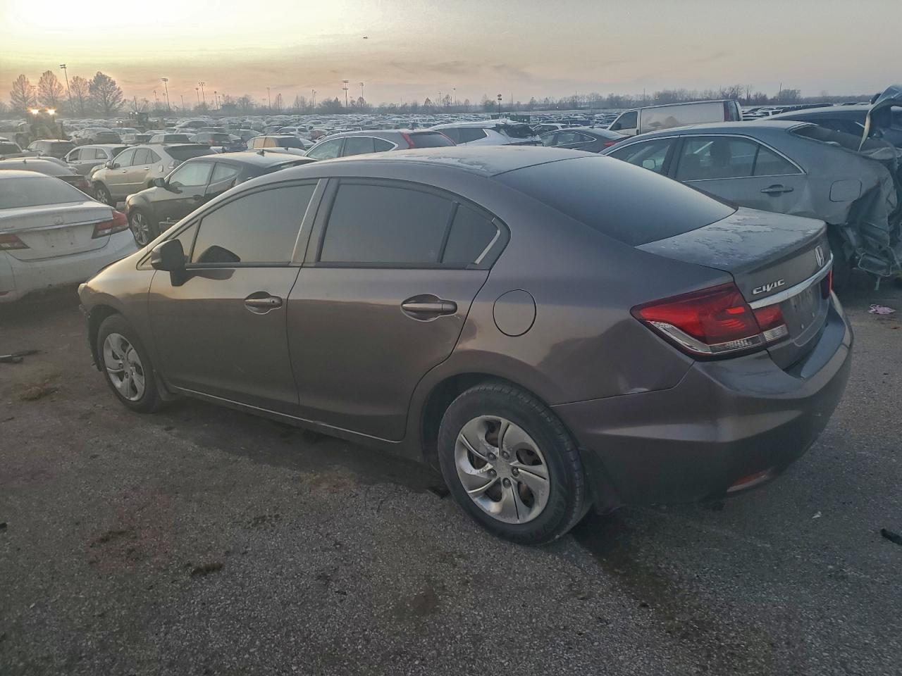 2013 HONDA CIVIC LX photo 3