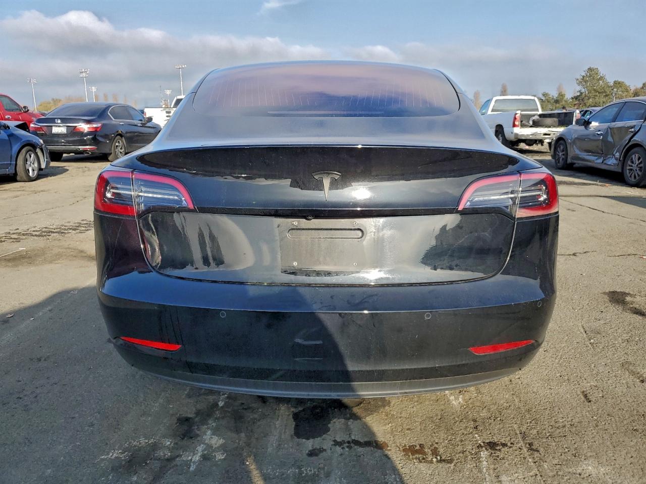 2018 TESLA MODEL 3 photo 6