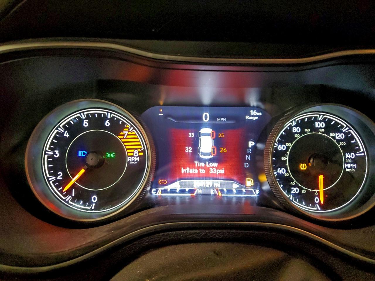 2019 JEEP CHEROKEE LIMITED photo 9