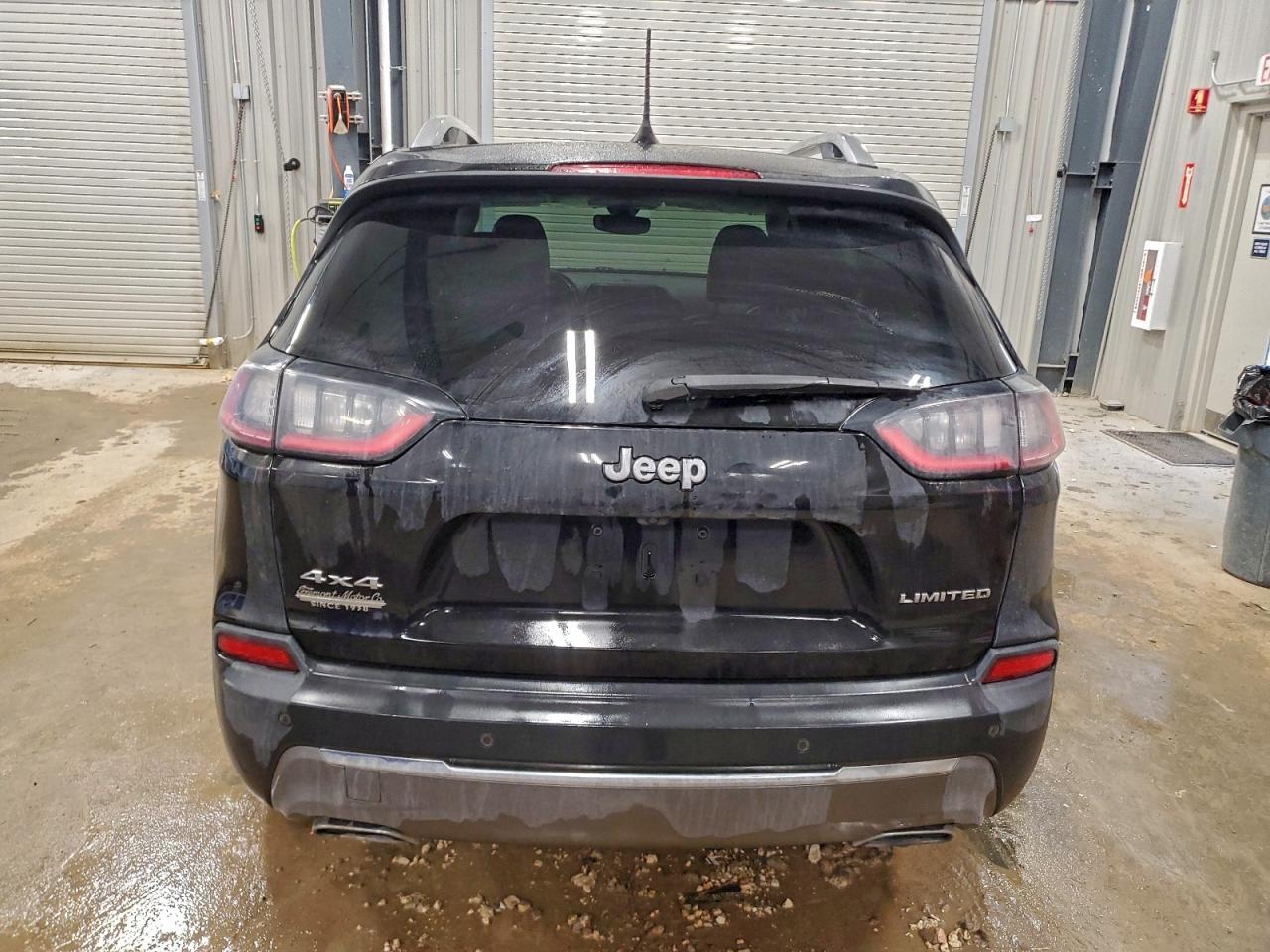 2019 JEEP CHEROKEE LIMITED photo 6
