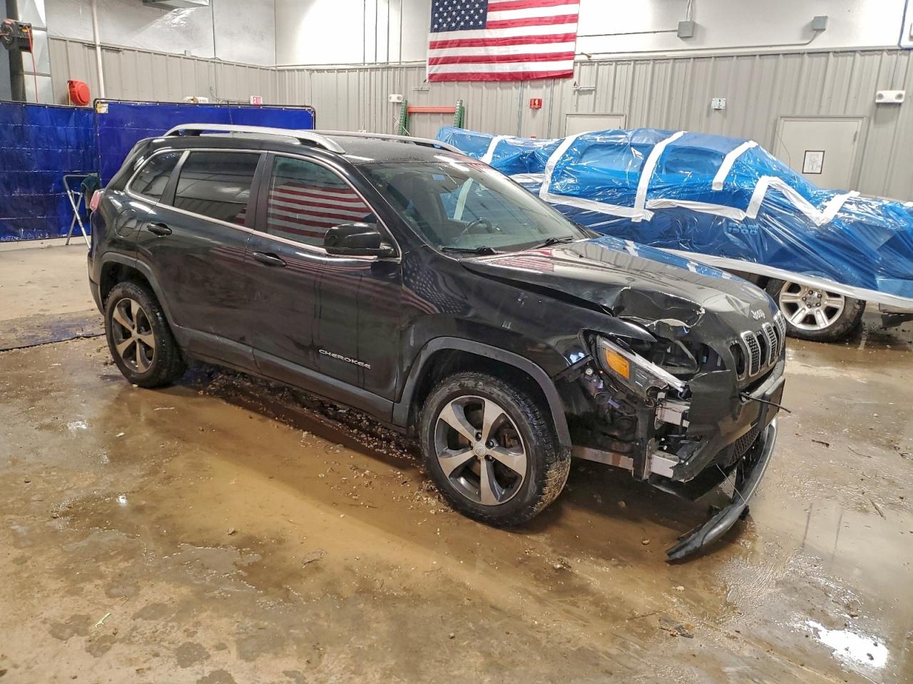 2019 JEEP CHEROKEE LIMITED photo 4