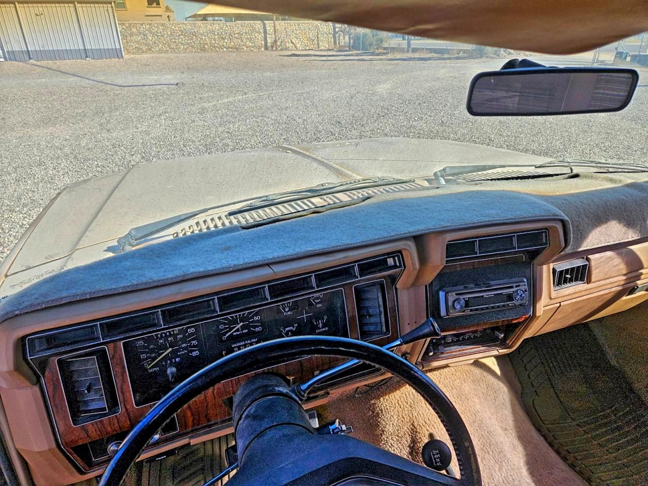 1983 FORD BRONCO U100 photo 17