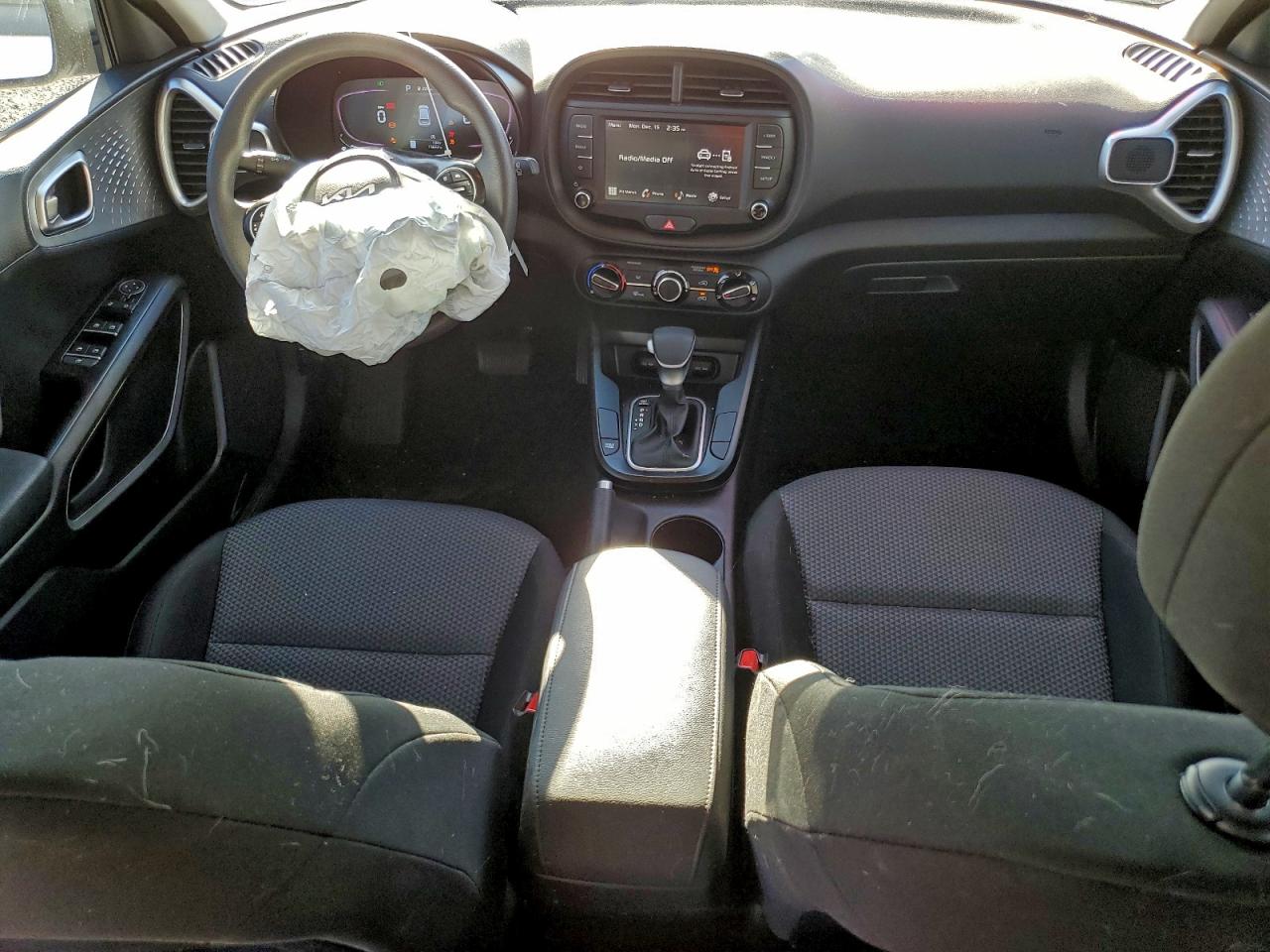 2024 KIA SOUL LX photo 15