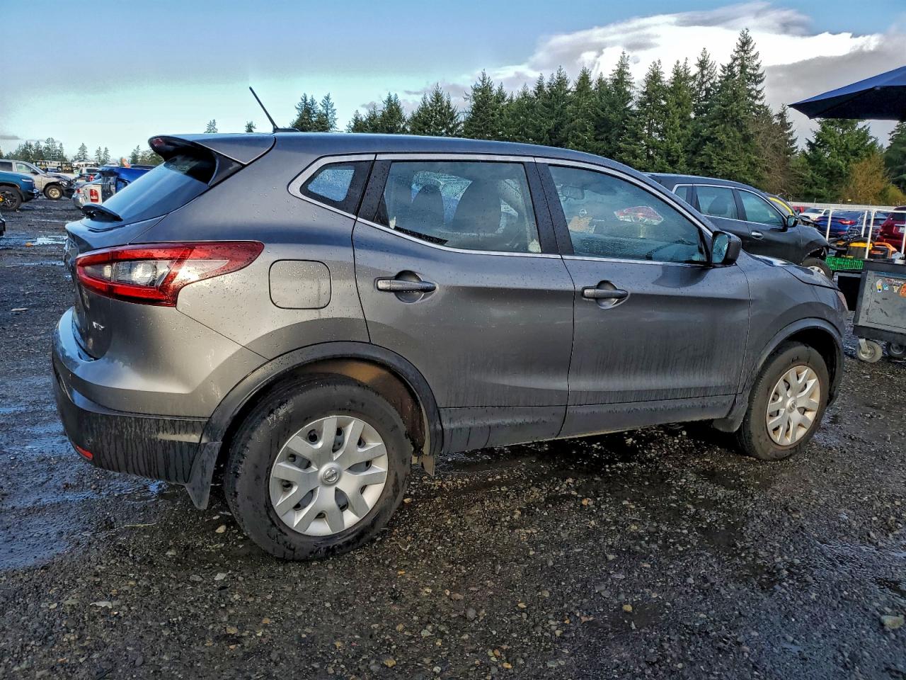 2020 NISSAN ROGUE SPORT S photo 7