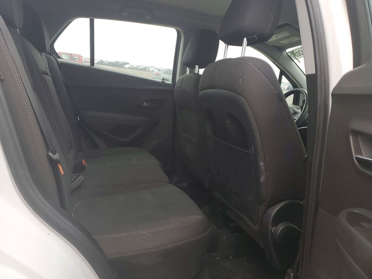 2018 CHEVROLET TRAX LS photo 11