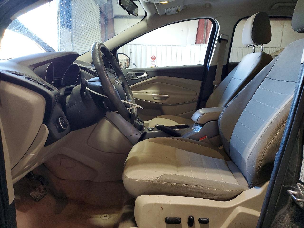 2015 FORD ESCAPE SE photo 13