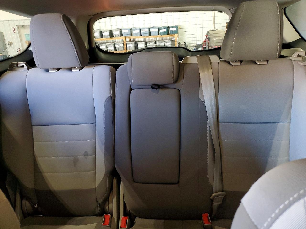 2015 FORD ESCAPE SE photo 19