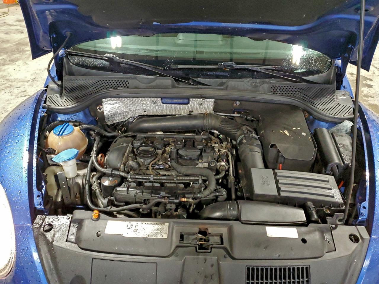 2013 VOLKSWAGEN BEETLE TURBO photo 21