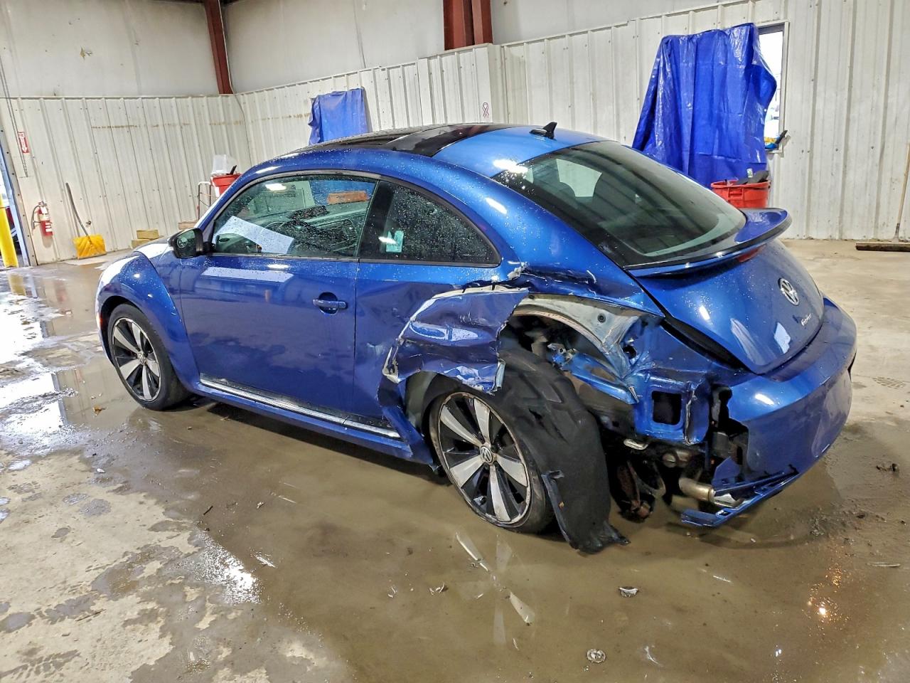 2013 VOLKSWAGEN BEETLE TURBO photo 3