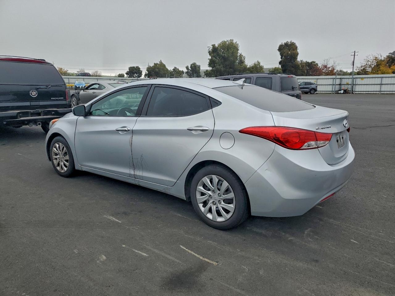 2013 HYUNDAI ELANTRA GLS photo 3