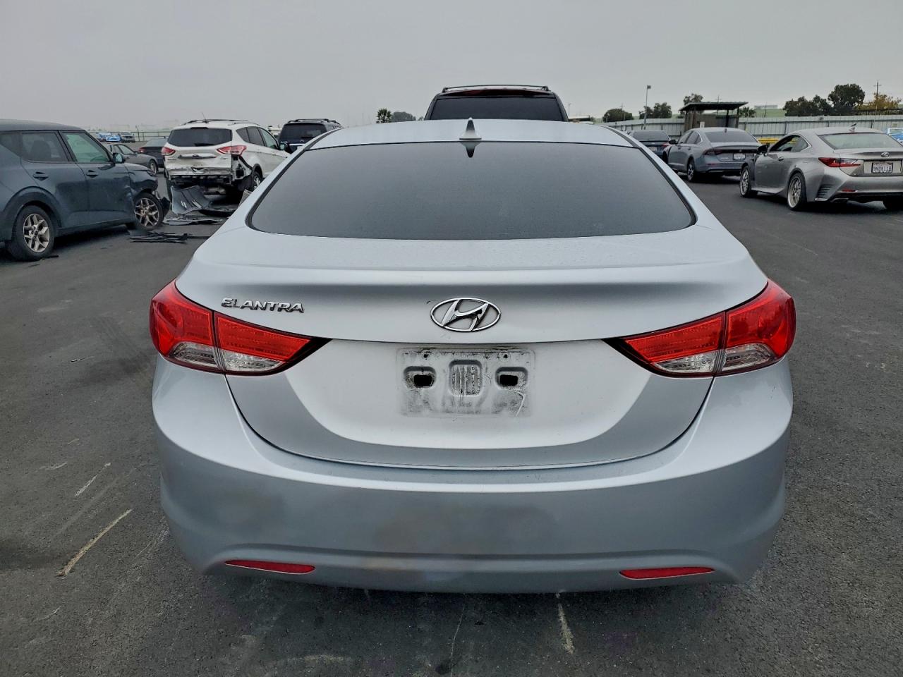 2013 HYUNDAI ELANTRA GLS photo 11