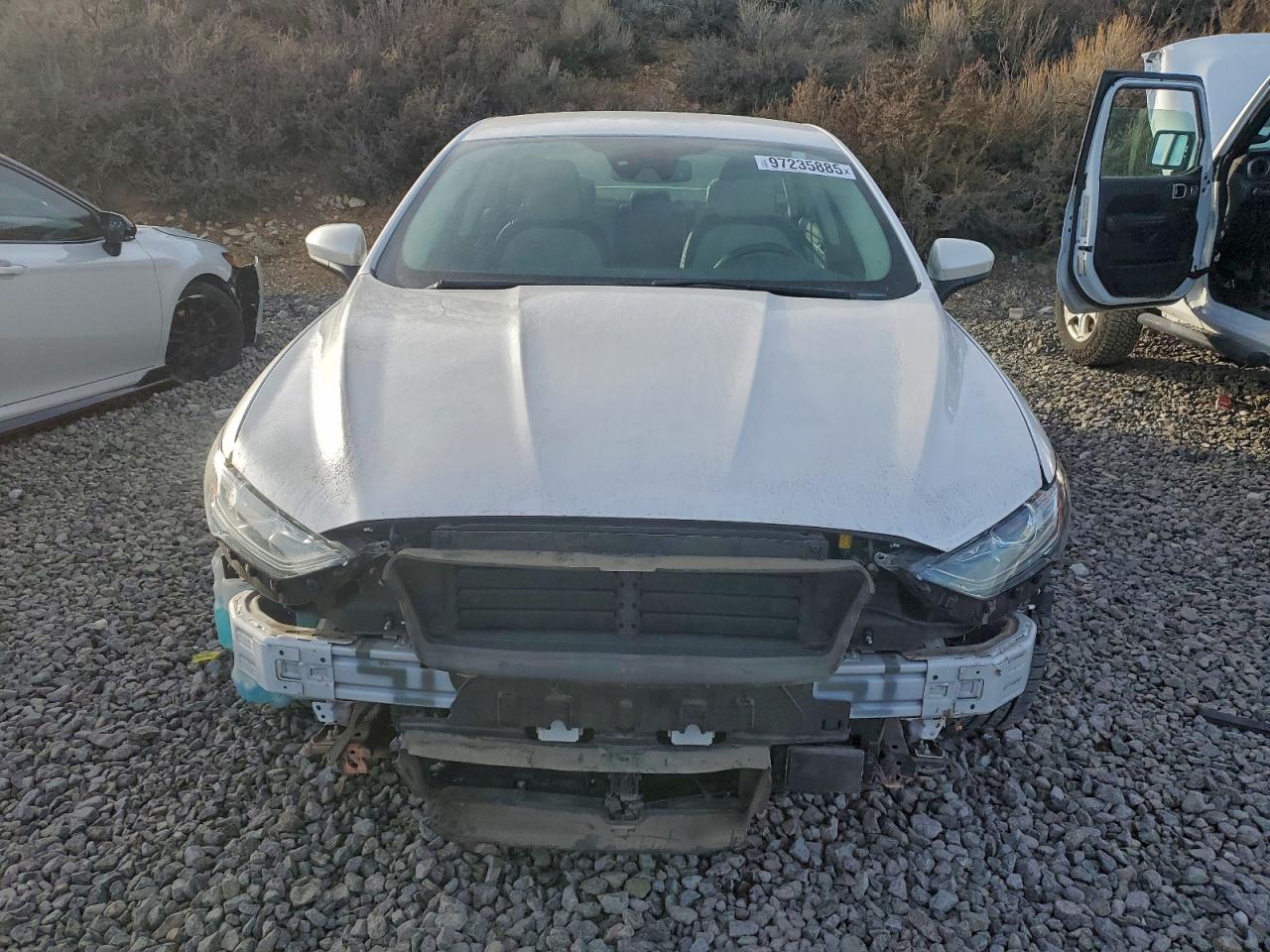 2019 FORD FUSION SE photo 9