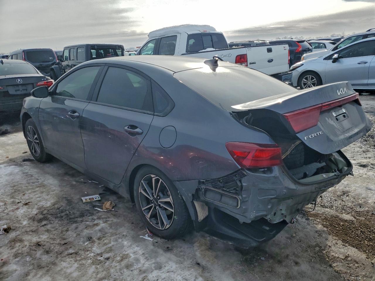 2024 KIA FORTE LX photo 2