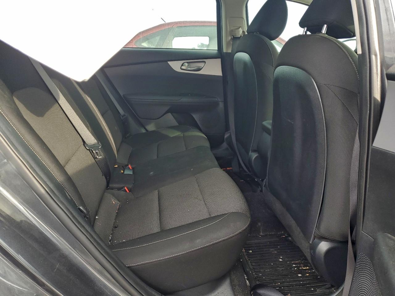 2024 KIA FORTE LX photo 10