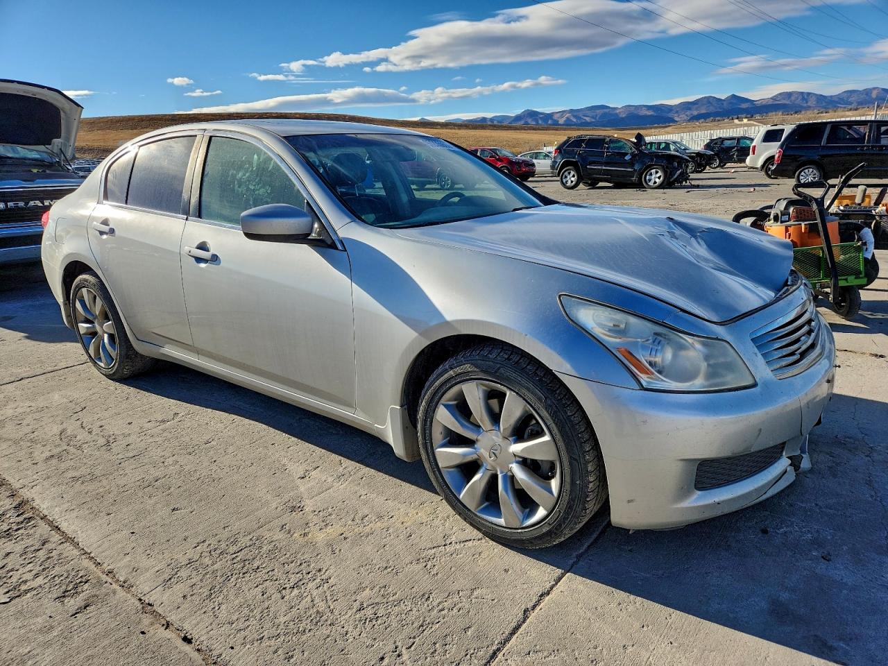 2009 INFINITI G37 photo 10