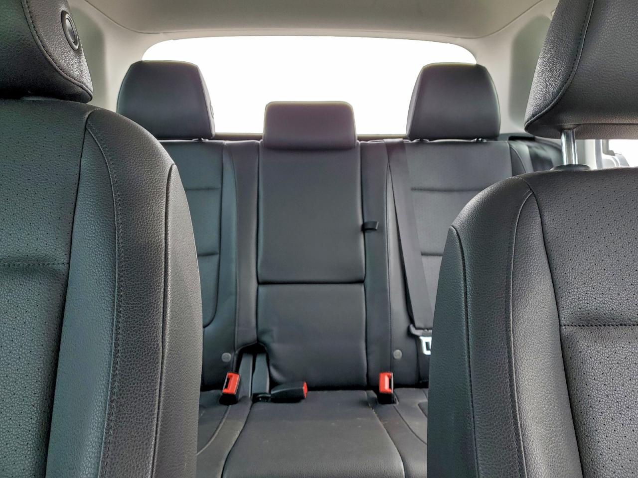 2017 VOLKSWAGEN TIGUAN S photo 37