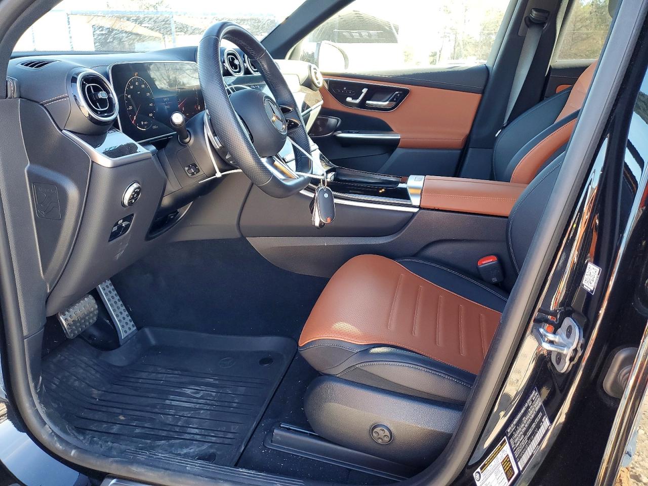 2024 MERCEDES-BENZ GLC 300 photo 7
