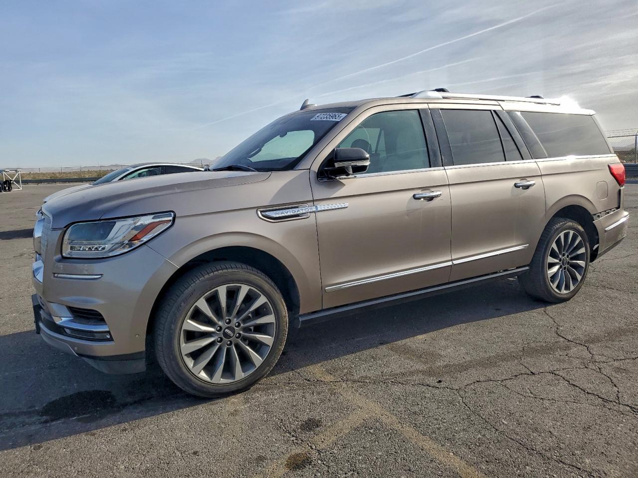 2018 LINCOLN NAVIGATOR