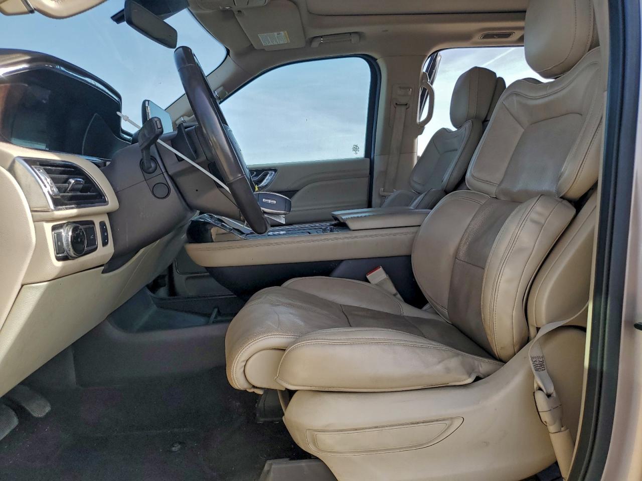 2018 LINCOLN NAVIGATOR L SELECT photo 7
