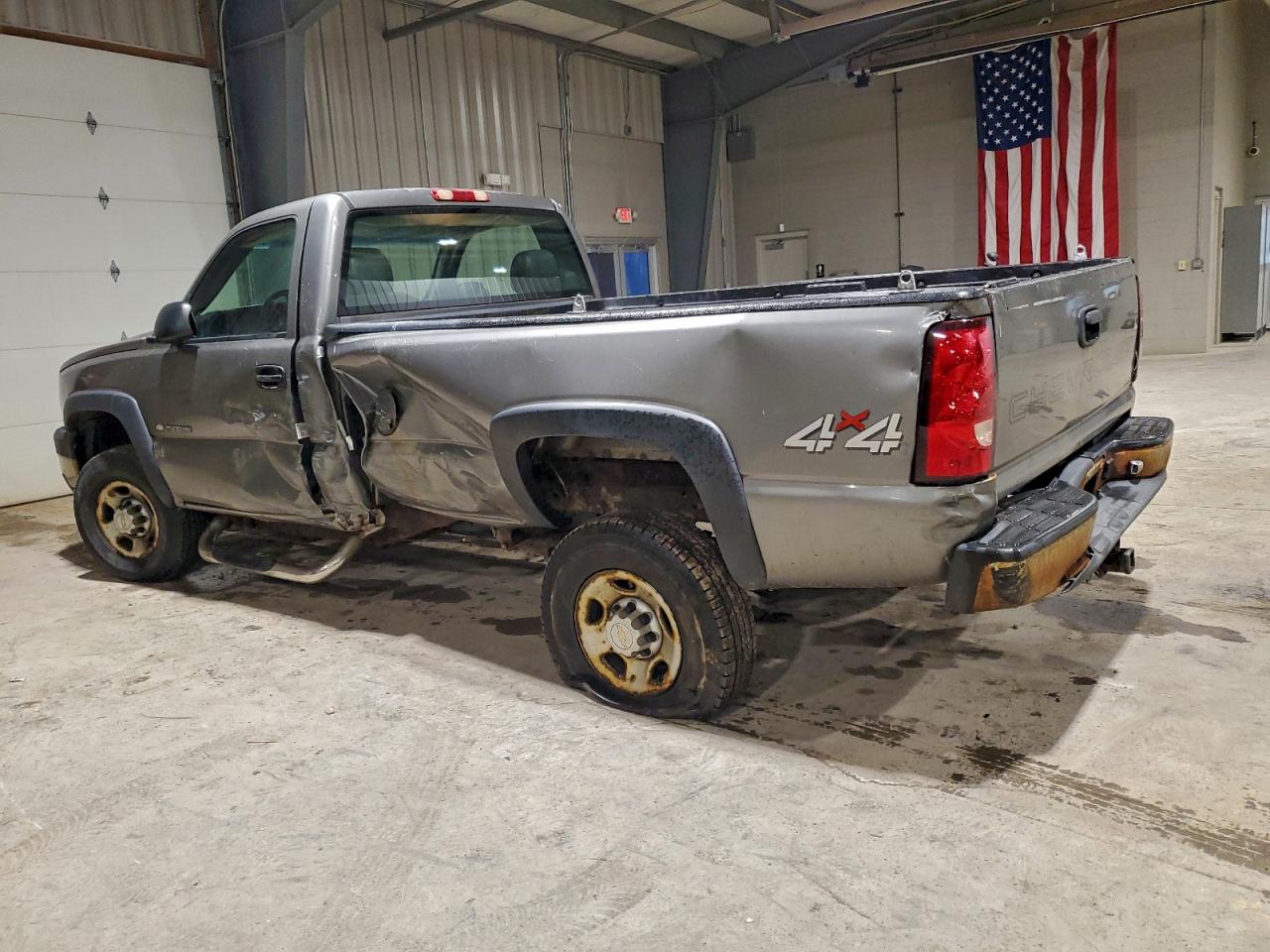 2006 CHEVROLET SILVERADO K2500 HEAVY DUTY photo 2