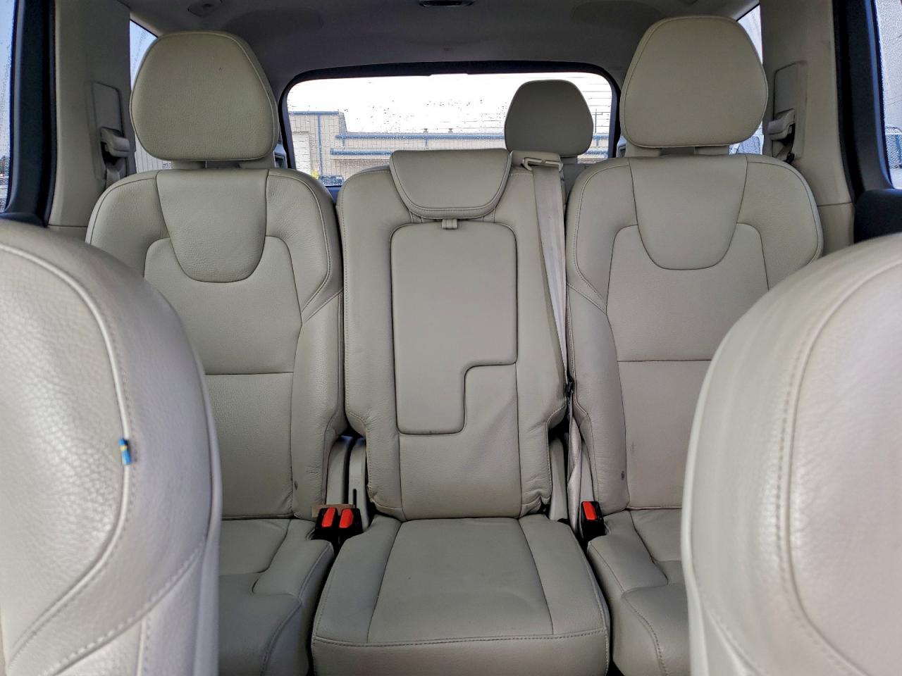 2018 VOLVO XC90 T6 photo 10