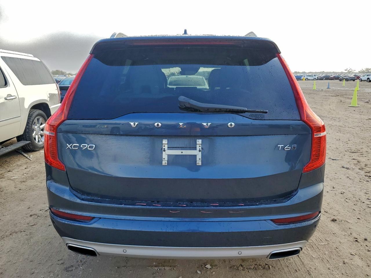 2018 VOLVO XC90 T6 photo 6
