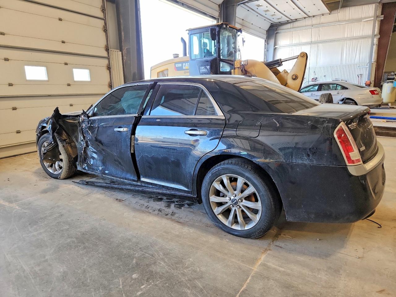 2013 CHRYSLER 300C VARVATOS photo 2