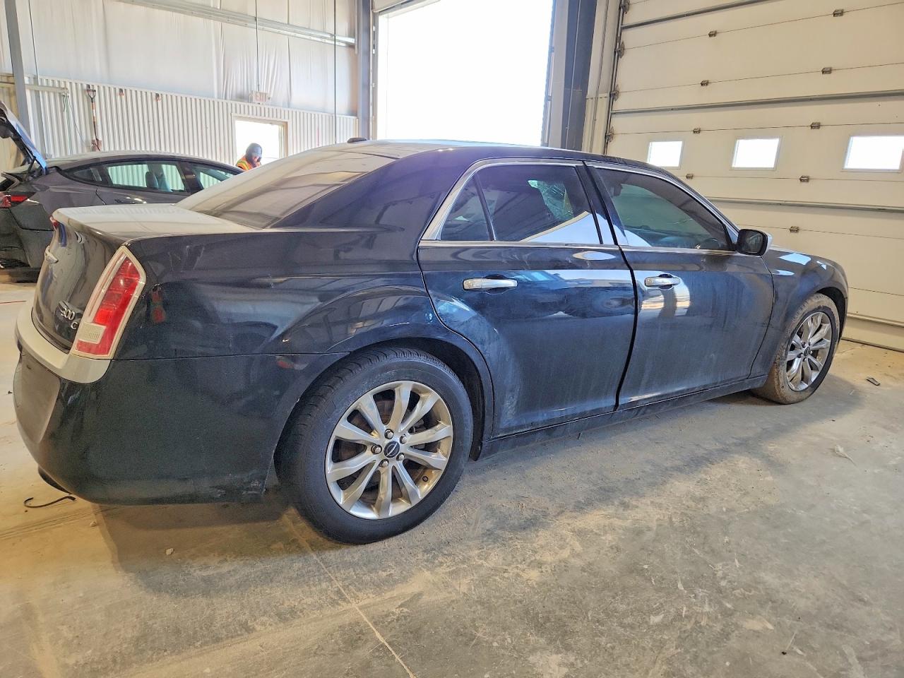 2013 CHRYSLER 300C VARVATOS photo 3