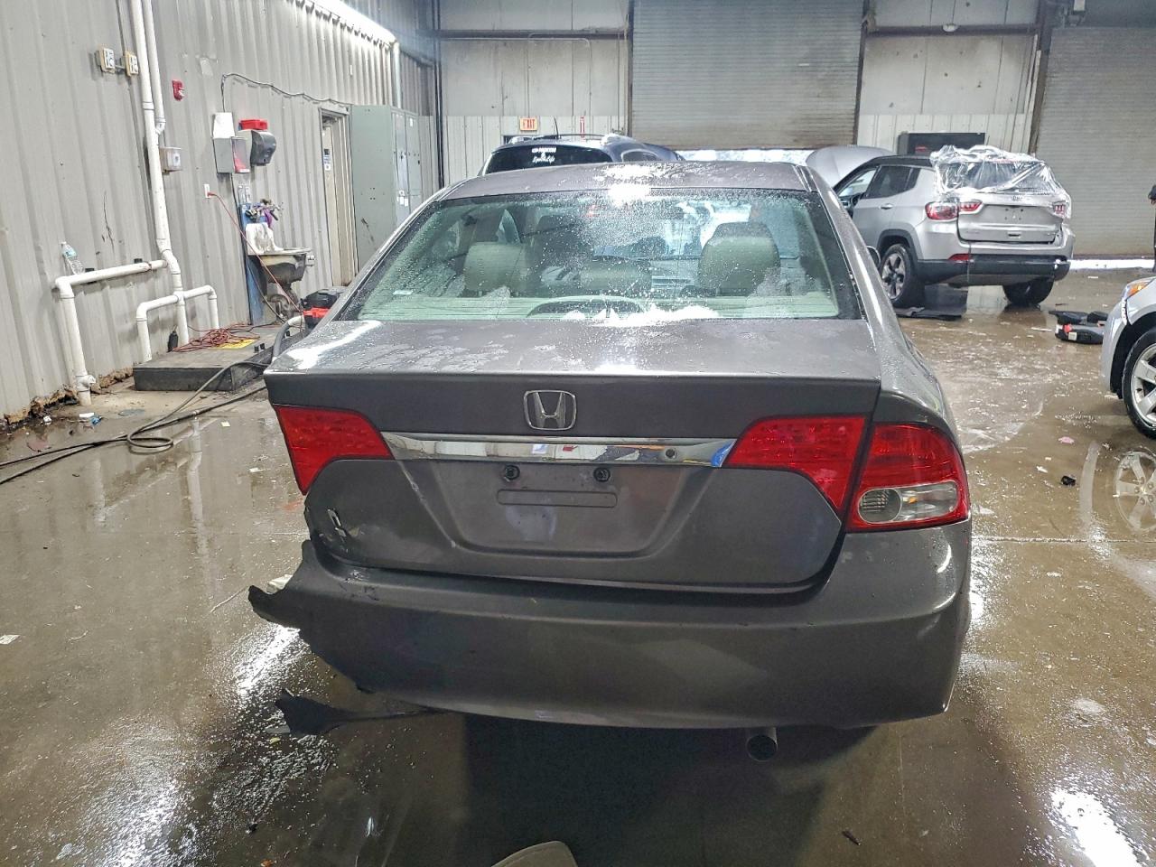 2010 HONDA CIVIC LX photo 21