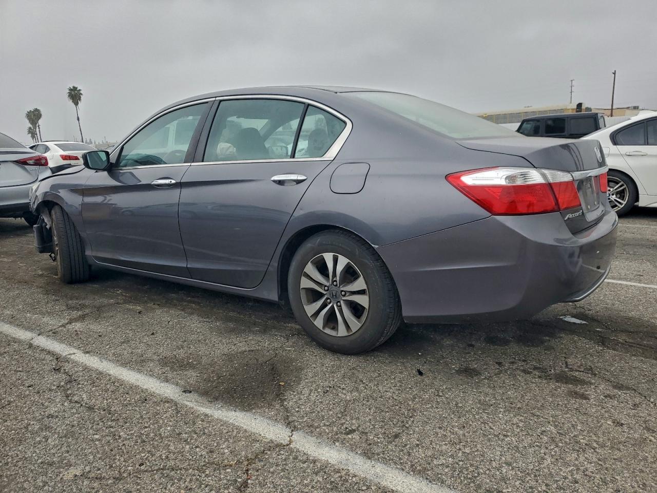 2013 HONDA ACCORD LX photo 2