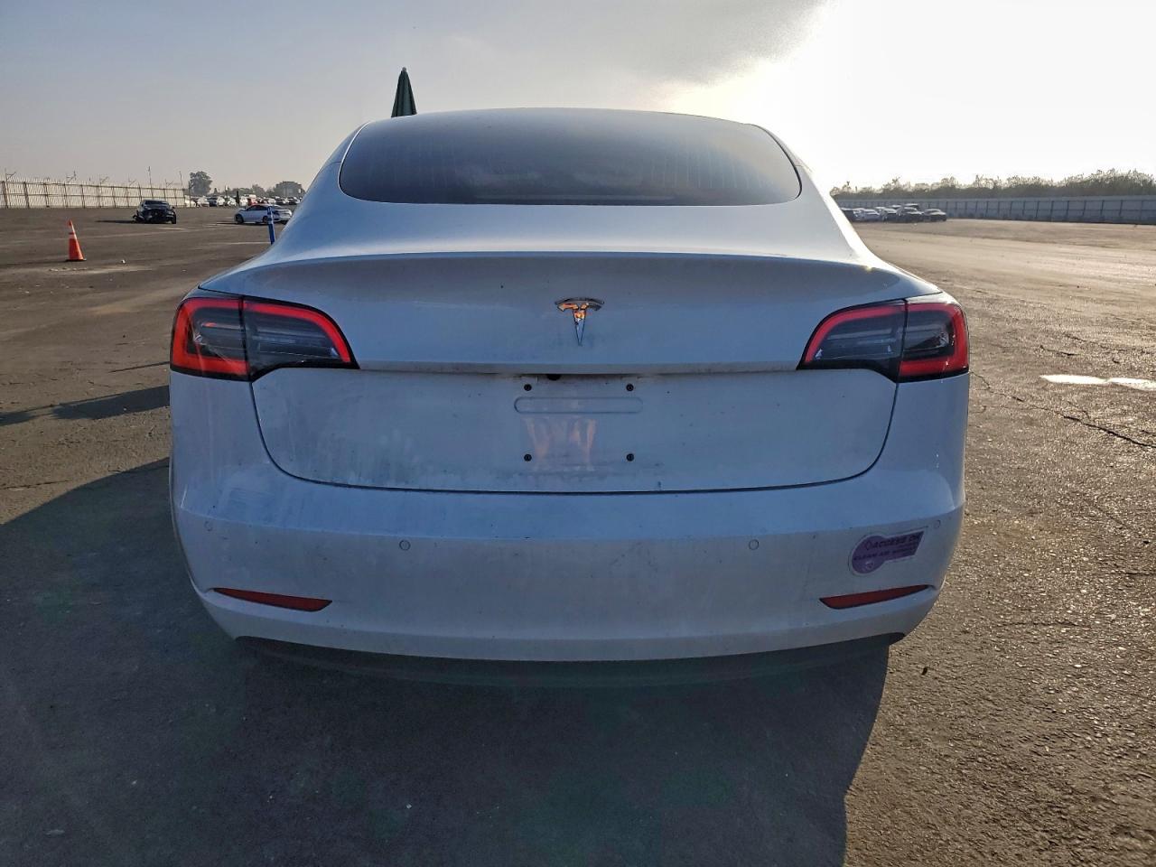 2018 TESLA MODEL 3 photo 11