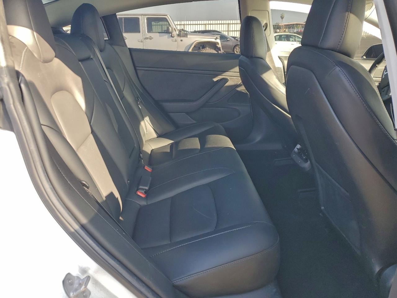 2018 TESLA MODEL 3 photo 19