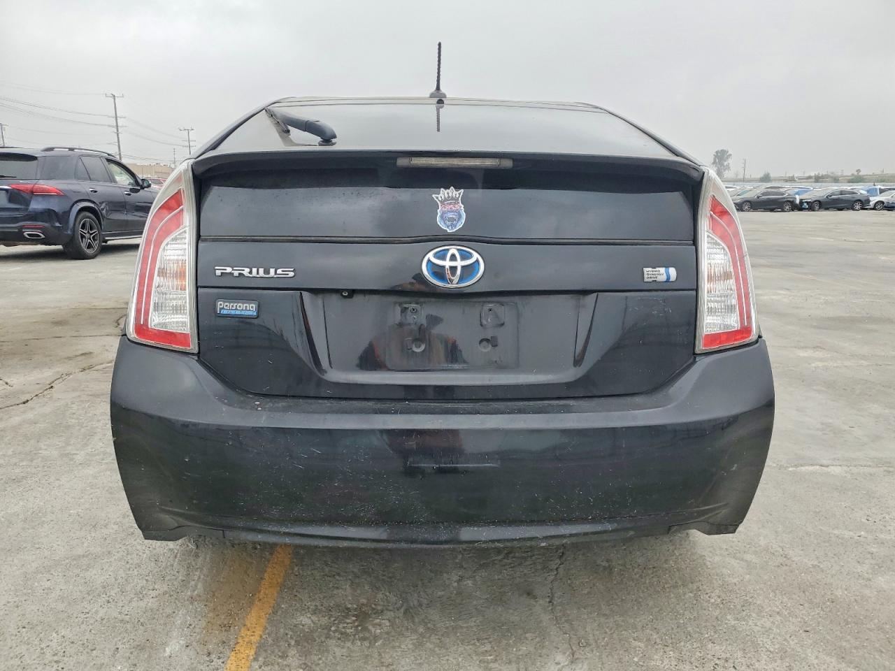 2013 TOYOTA PRIUS photo 11