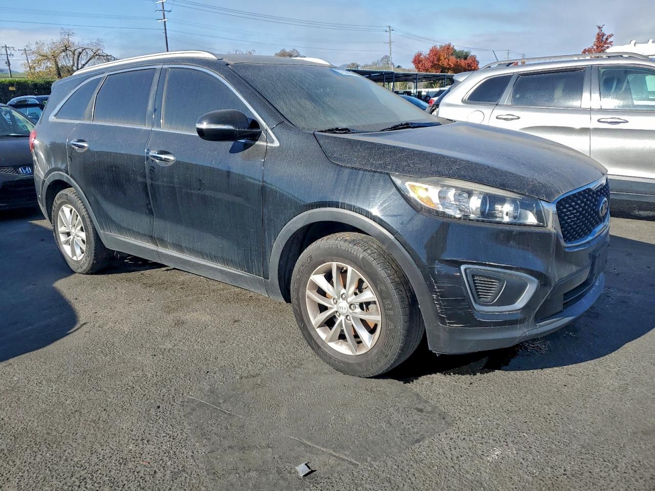 2016 KIA SORENTO LX photo 7
