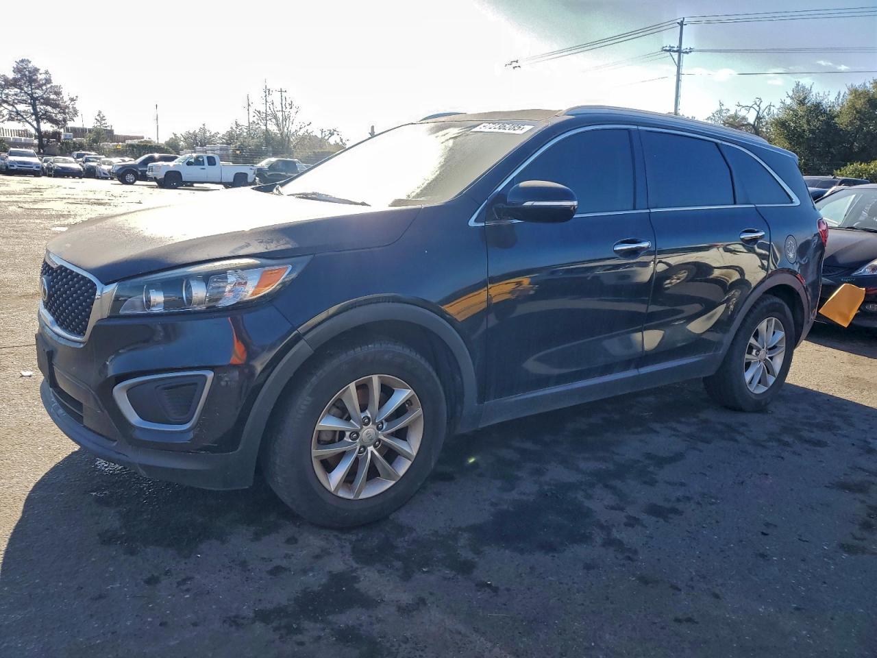 2016 KIA SORENTO