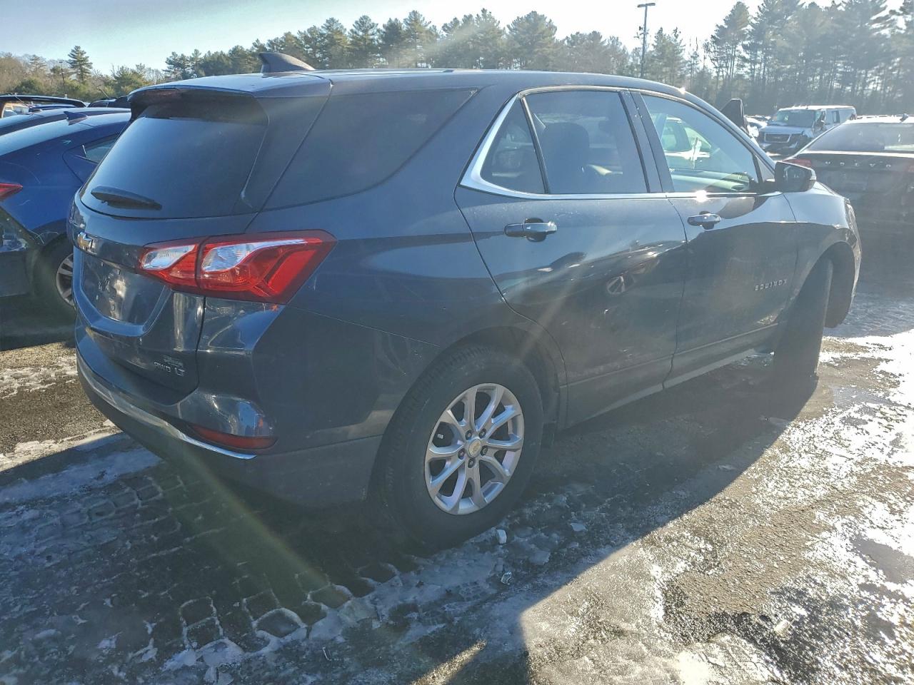 2018 CHEVROLET EQUINOX LT photo 5