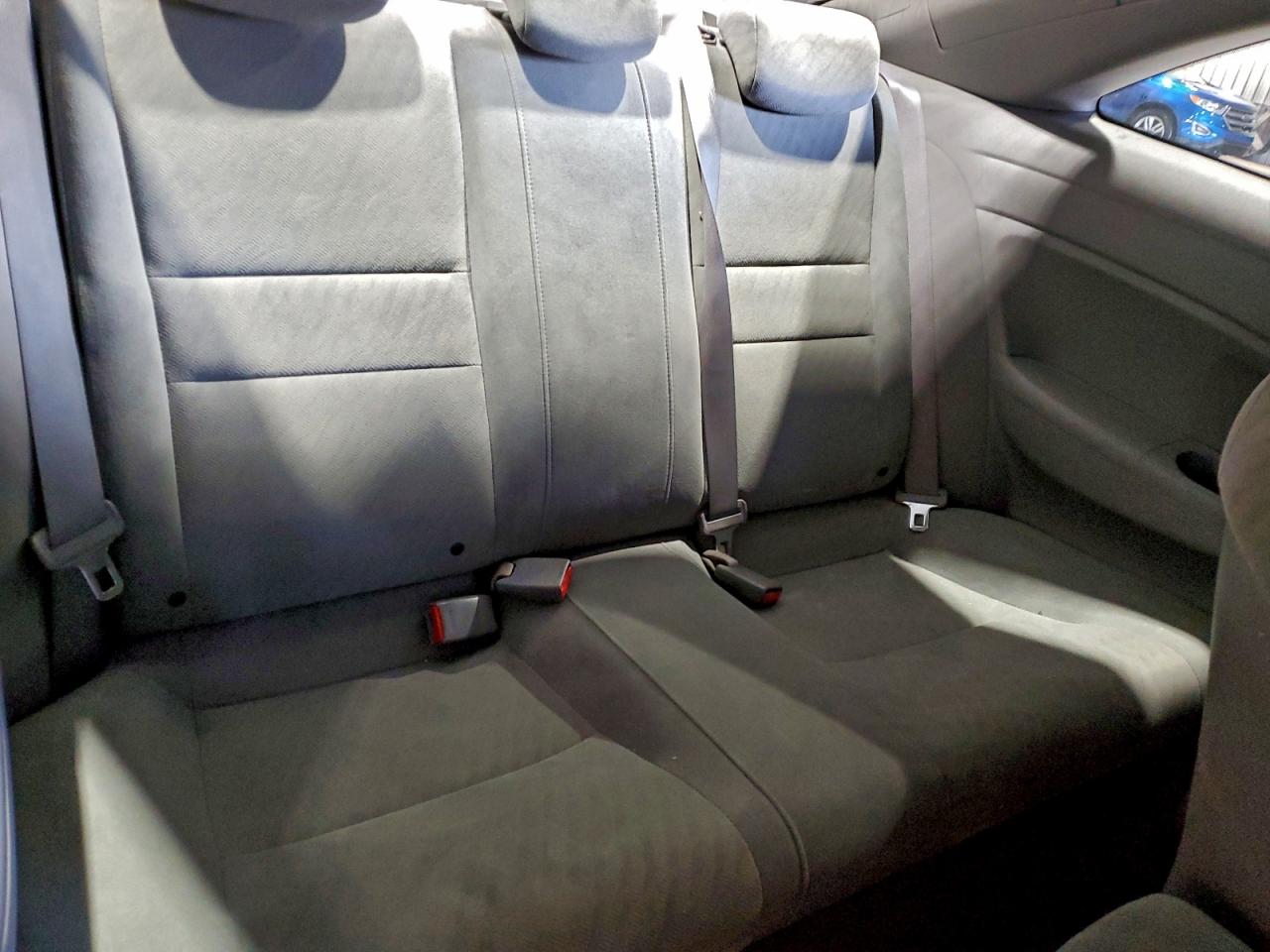 2010 HONDA CIVIC LX photo 19