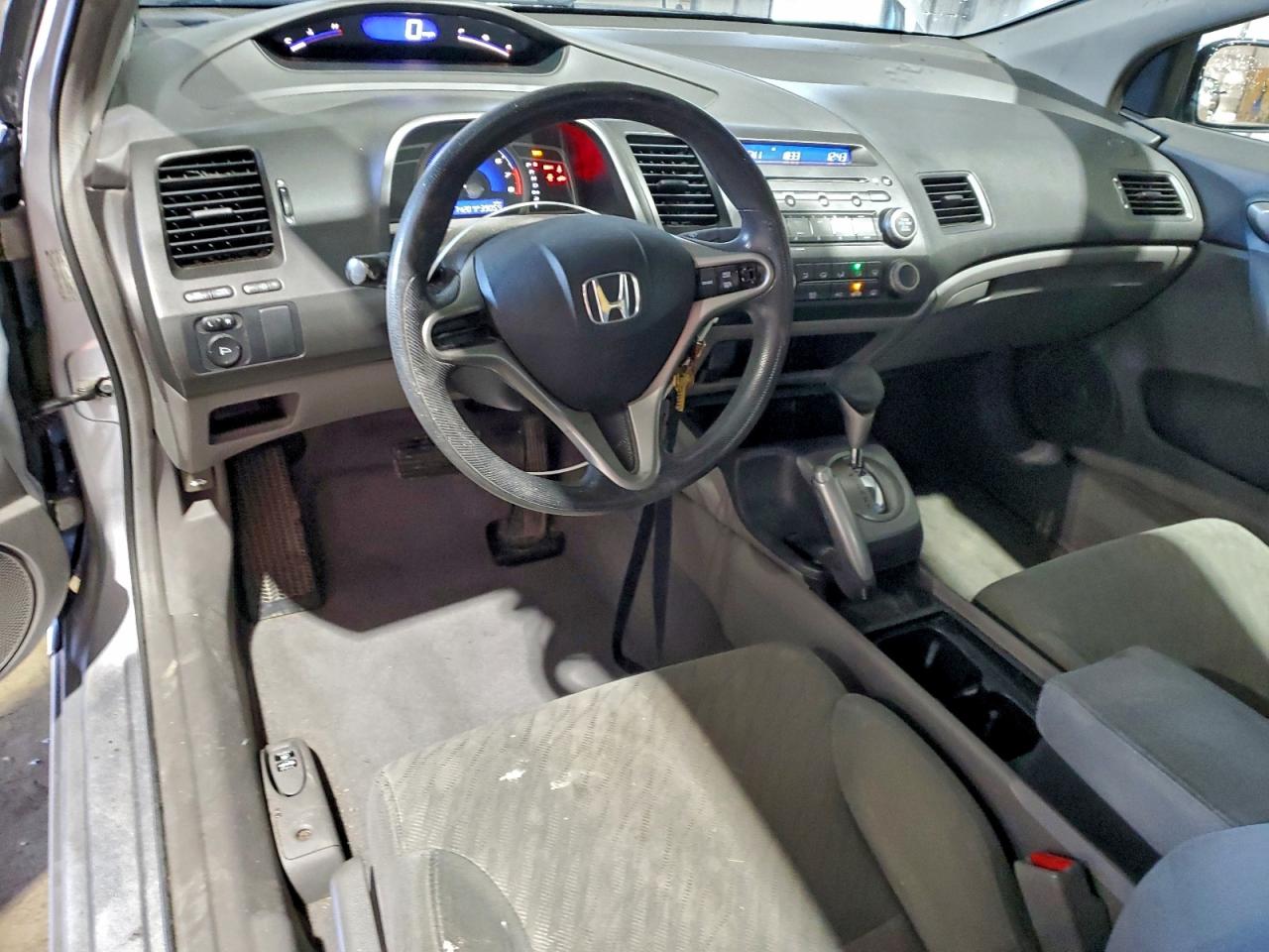 2010 HONDA CIVIC LX photo 15