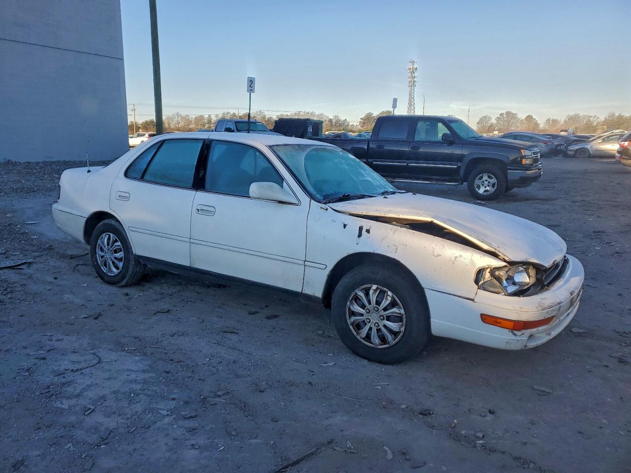 1994 TOYOTA CAMRY LE photo 10